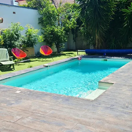 Charmante Avec Piscine Privee Vila *